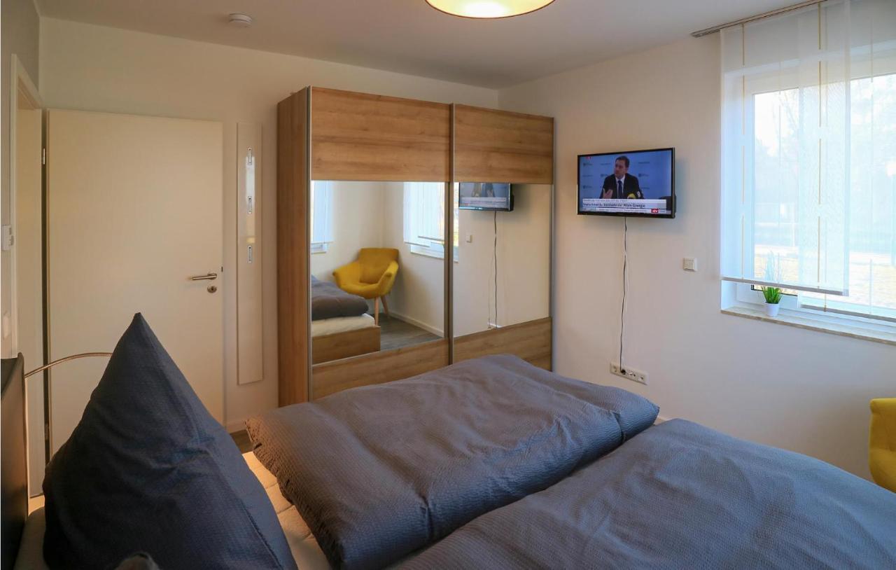 2 Bedroom Cozy Apartment In Rechlin Exterior photo
